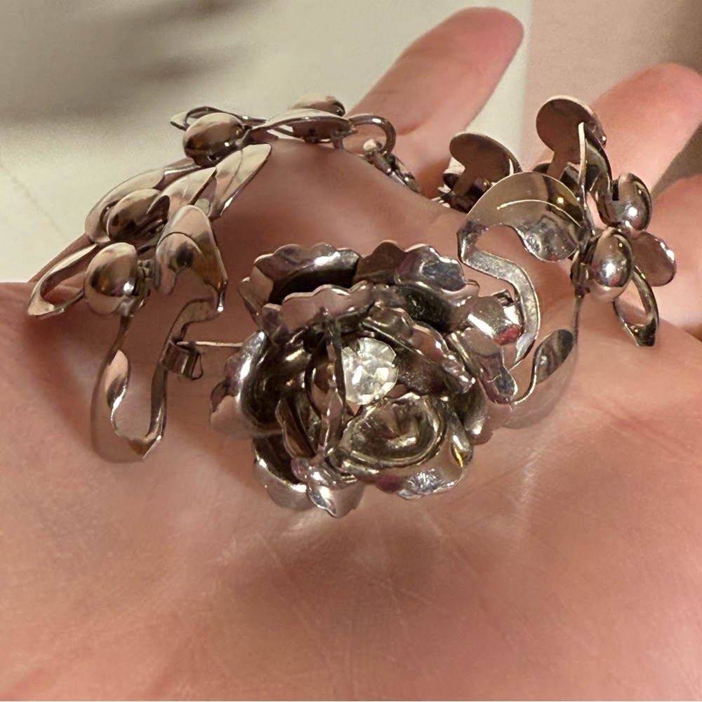 Silver Floral Rose Bracelet with Center Crystal - Picture 4 of 16